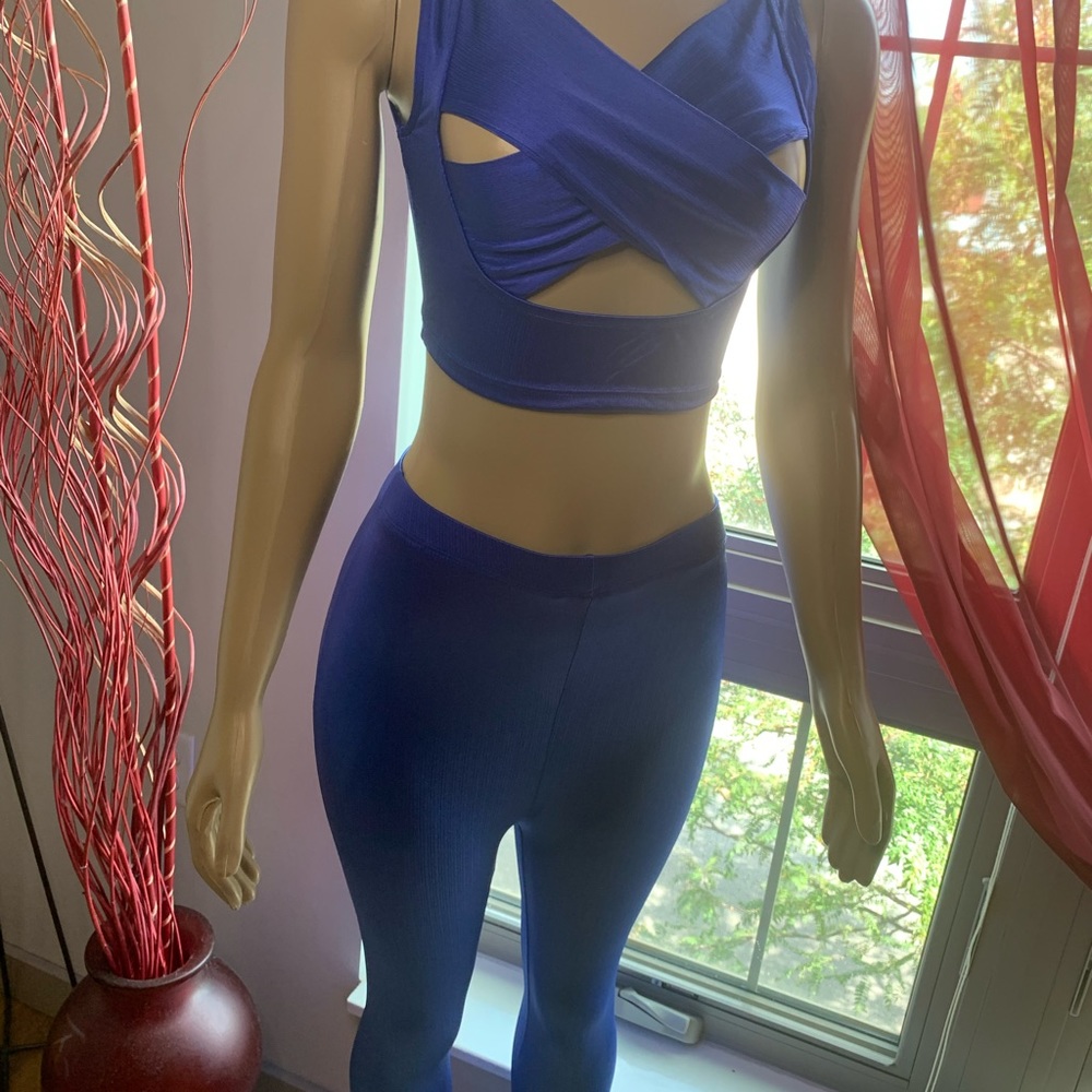 2pc set *HOT GIRL**